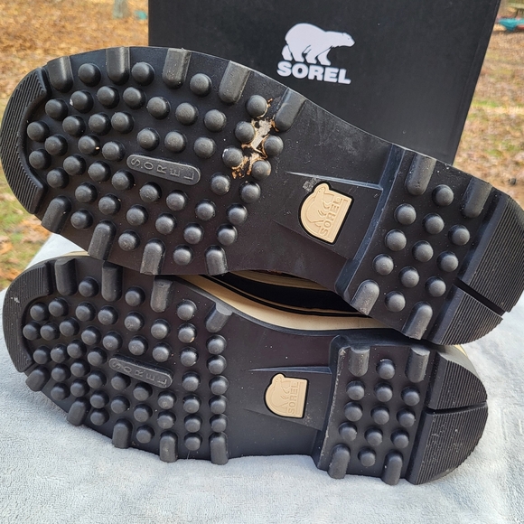 Sorel Caribou - Picture 6 of 8